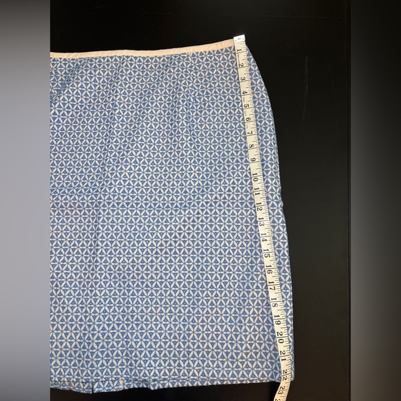 Talbots Blue and White Eyelet Pencil Skirt in Size 20W - Picture 8 of 8